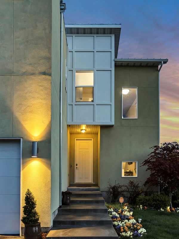 Featured property preview
